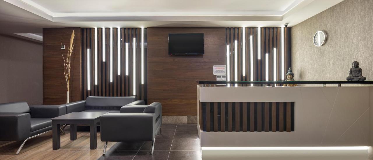 Ramada By Wyndham Lara Otel Antalya